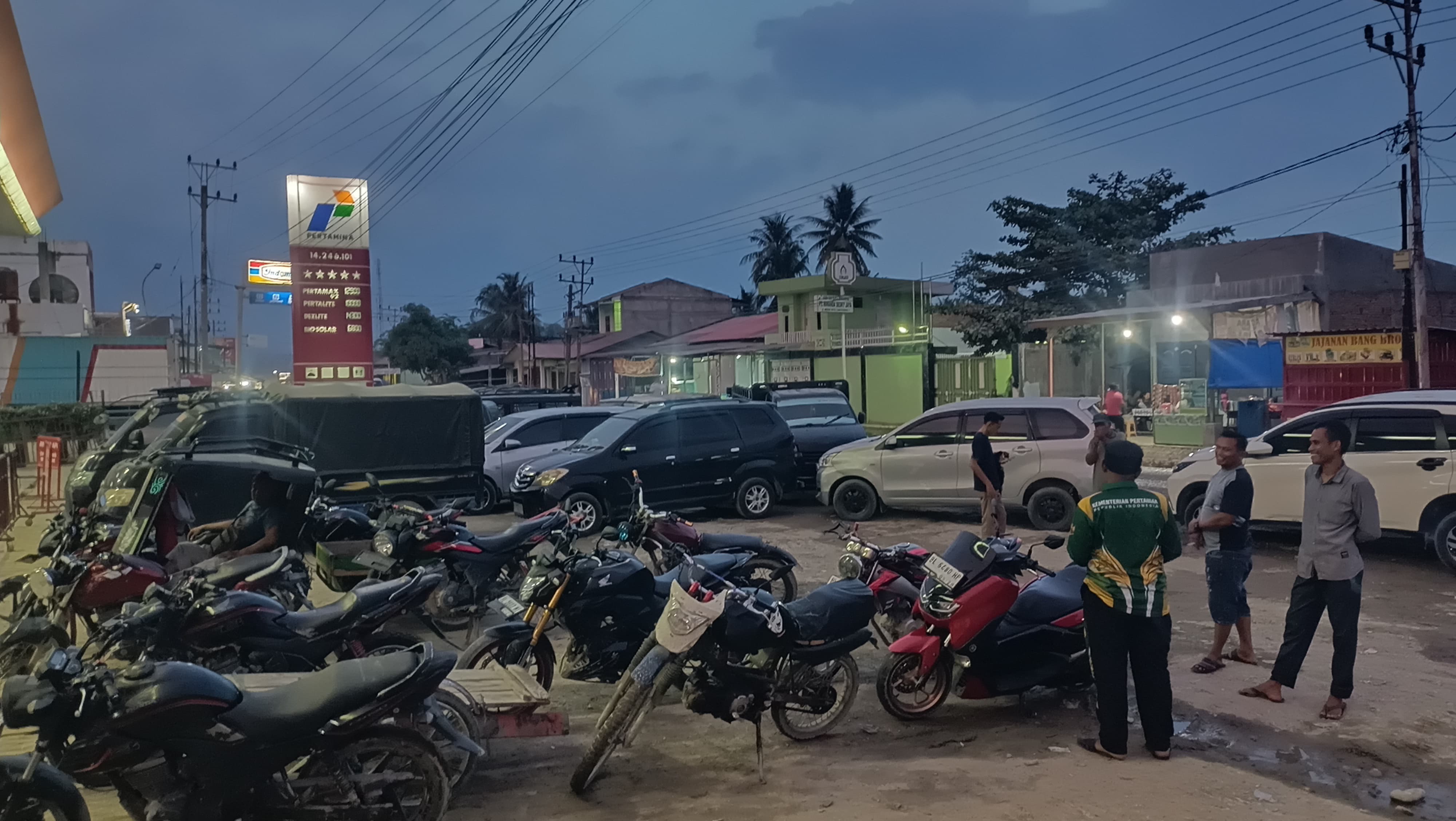 Kelangkaan BBM di Aceh Tenggara Timbulkan Keresahan, Warga Berharap Pasokan Segera Normal